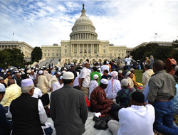 Beyaz Sarayda namaz çıldırttı