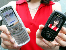 Çin malı 3G telefonu alanı yakıyor
