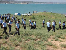 250 polis didik didik aradı